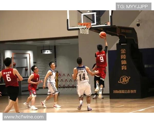 南京篮球队速度之舞：联赛中的迅猛表现与战术解析